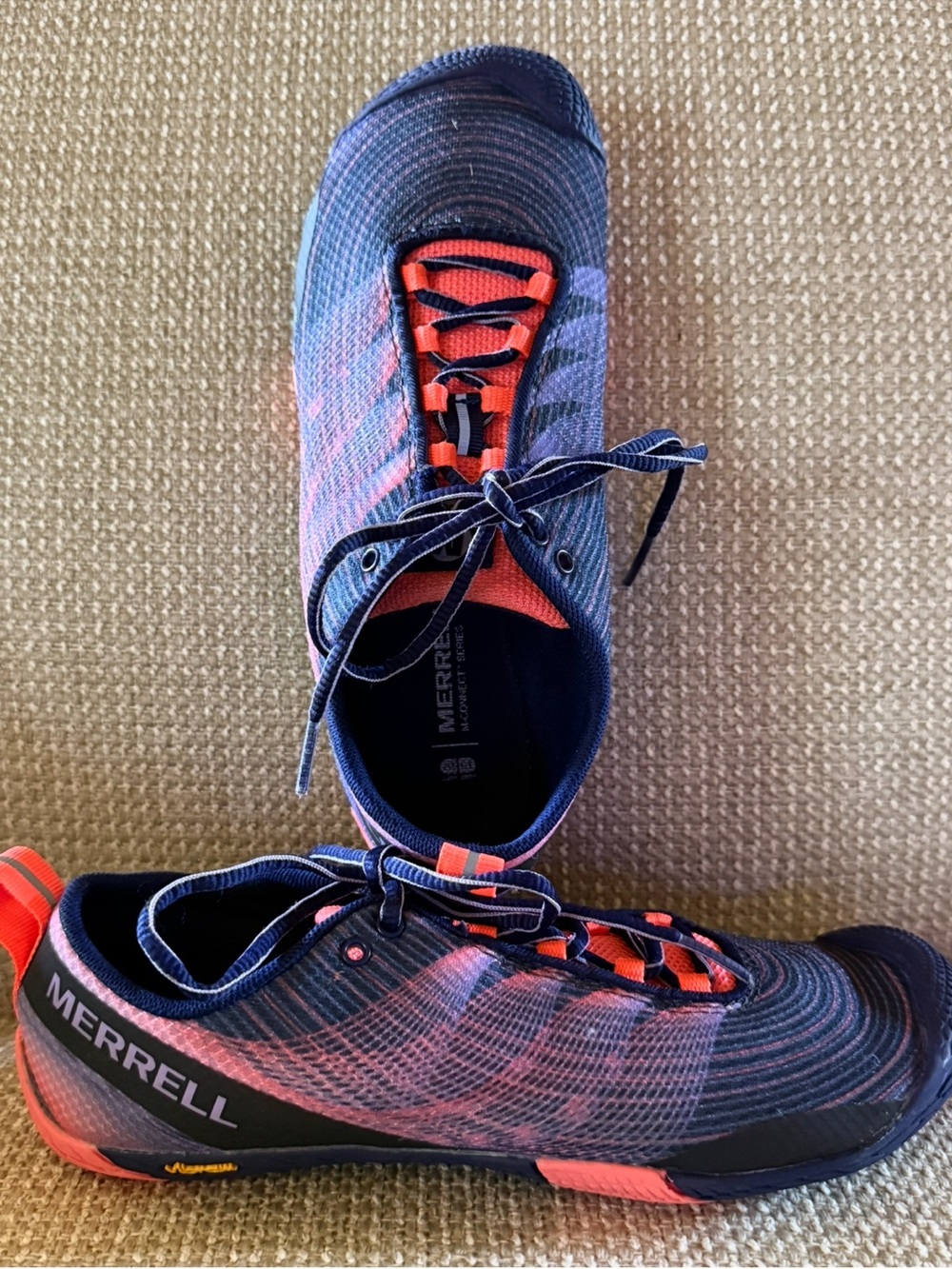 Merrell Sz 7 Woman’s Vibram M-Connect Series Navy & Coral Barefoot Trail Shoes